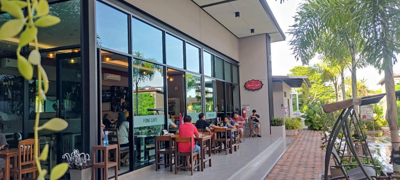 J.P.Grand Hotel Trat Exterior photo