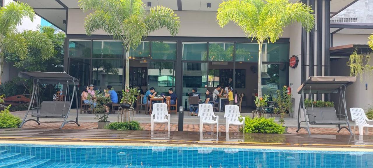 J.P.Grand Hotel Trat Exterior photo
