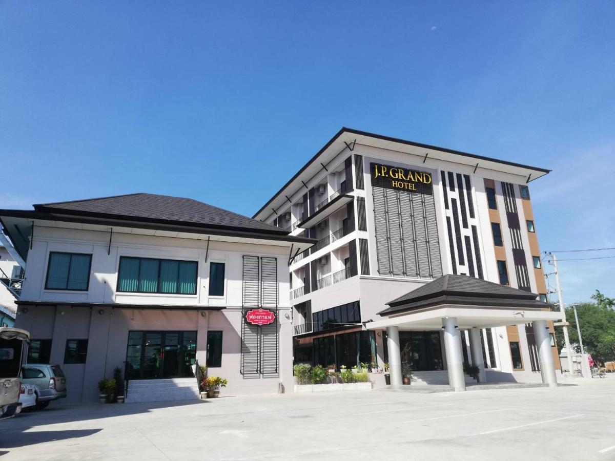 J.P.Grand Hotel Trat Exterior photo